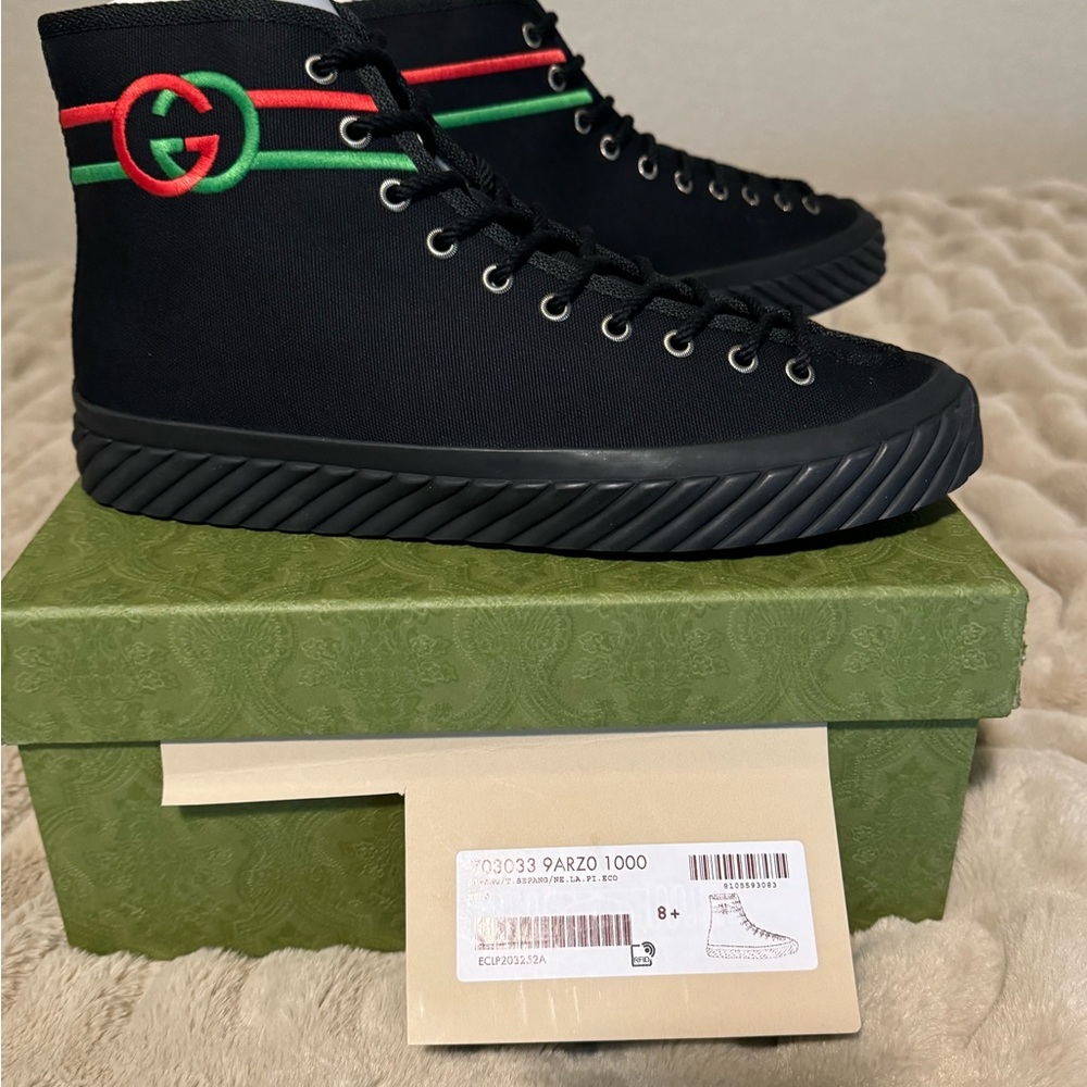 Authentic ,Gucci Mens sneakers